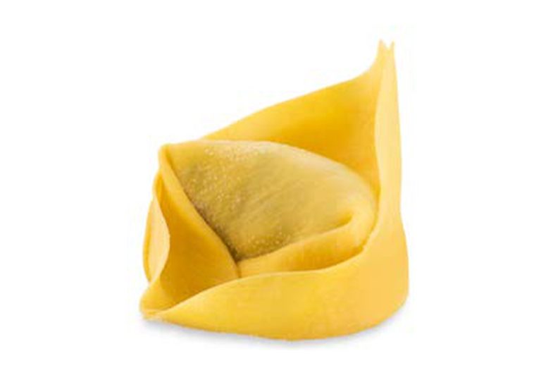 Tortellacci gef. m. getr. Tomaten, Mozzarella & Basilikum